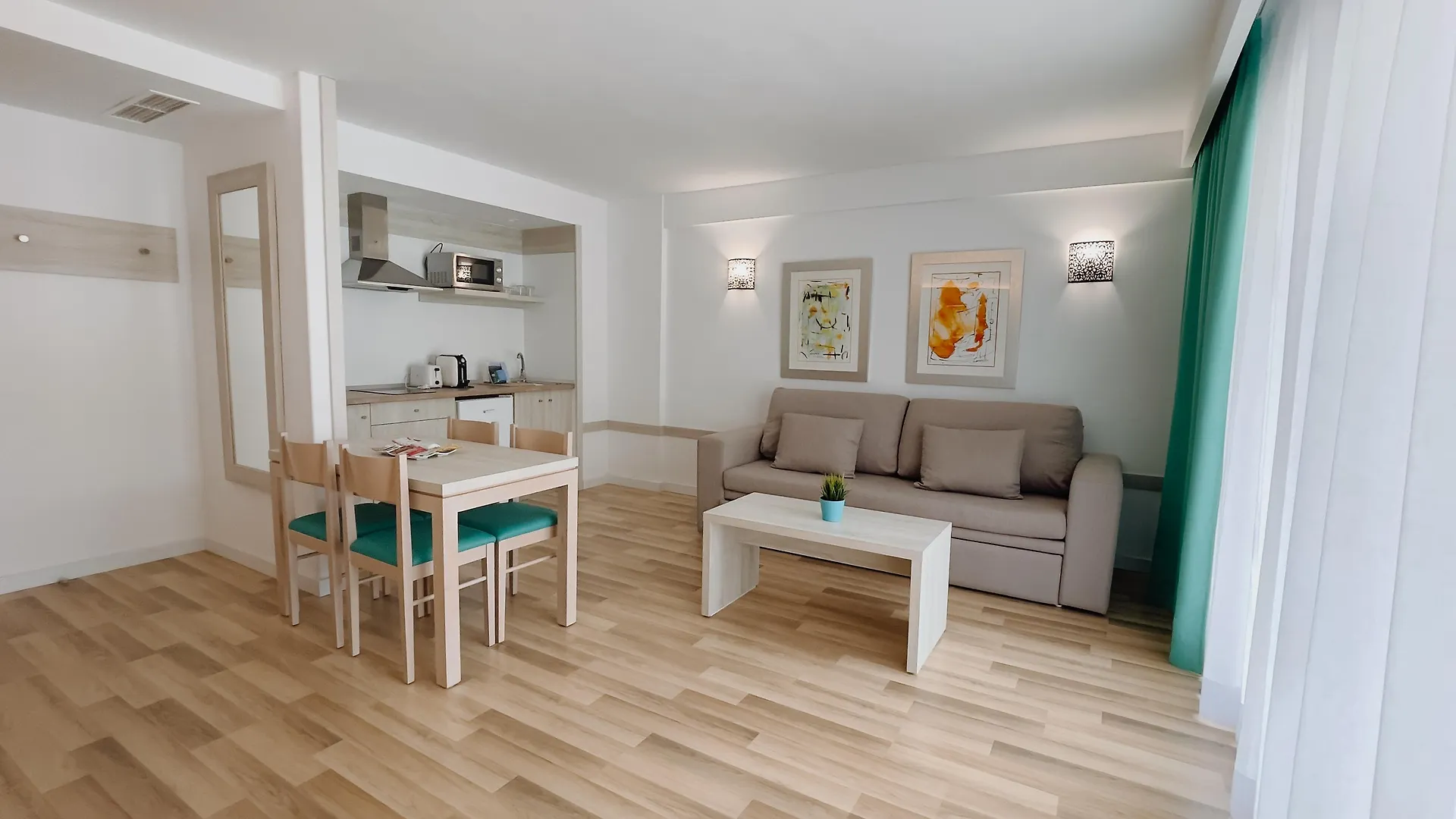Comitas Floramar Aparthotel Cala Galdana
